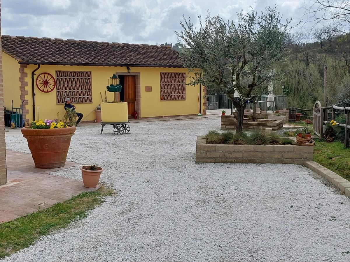 Masso Alle Rose Di Santarsiero Serena Montaione Exterior photo
