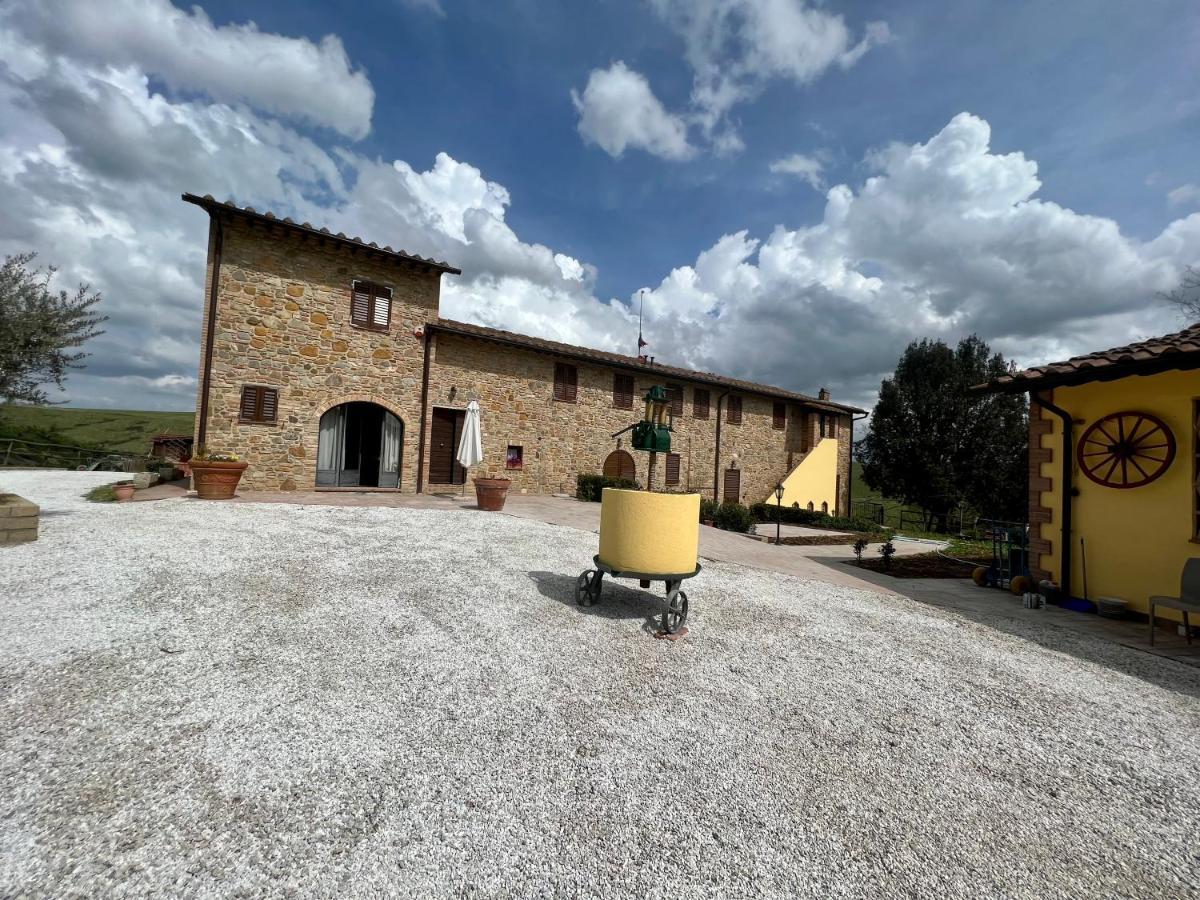 Masso Alle Rose Di Santarsiero Serena Montaione Exterior photo